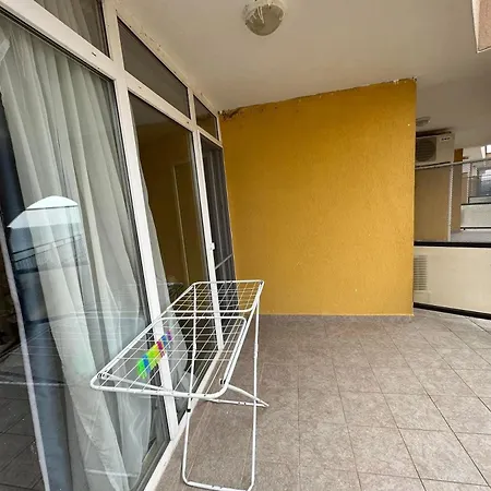 Polaris Apartment Aheloy